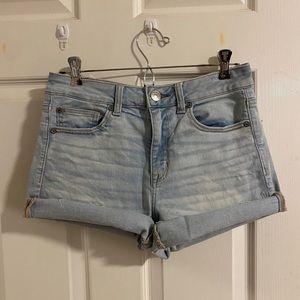 American eagle light wash denim shorts